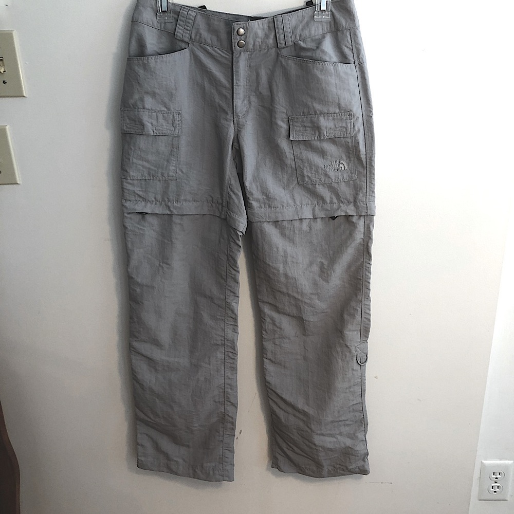 North Face Women’s Convertible hiking/trail pants/shorts; Small, Mid-rise